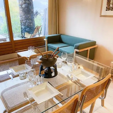Chalet Meleze Skis Aux Pieds Alpes, Sainte-foy Station 1550 *