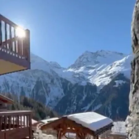 Chalet Meleze Skis Aux Pieds Alpes, Sainte-foy Station 1550 *